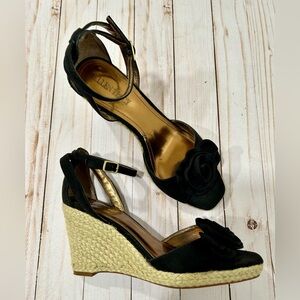 Ellen Tracy Women Ankle Strap Wedge Sandals black and gold Size 8